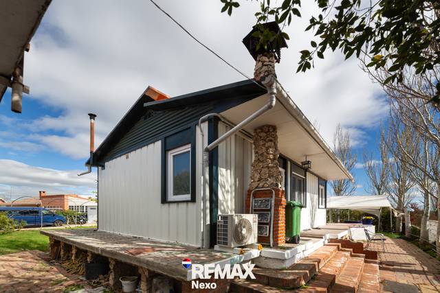 Casa-chalet en Venta en Camping Club el Paramillo en Cistérniga