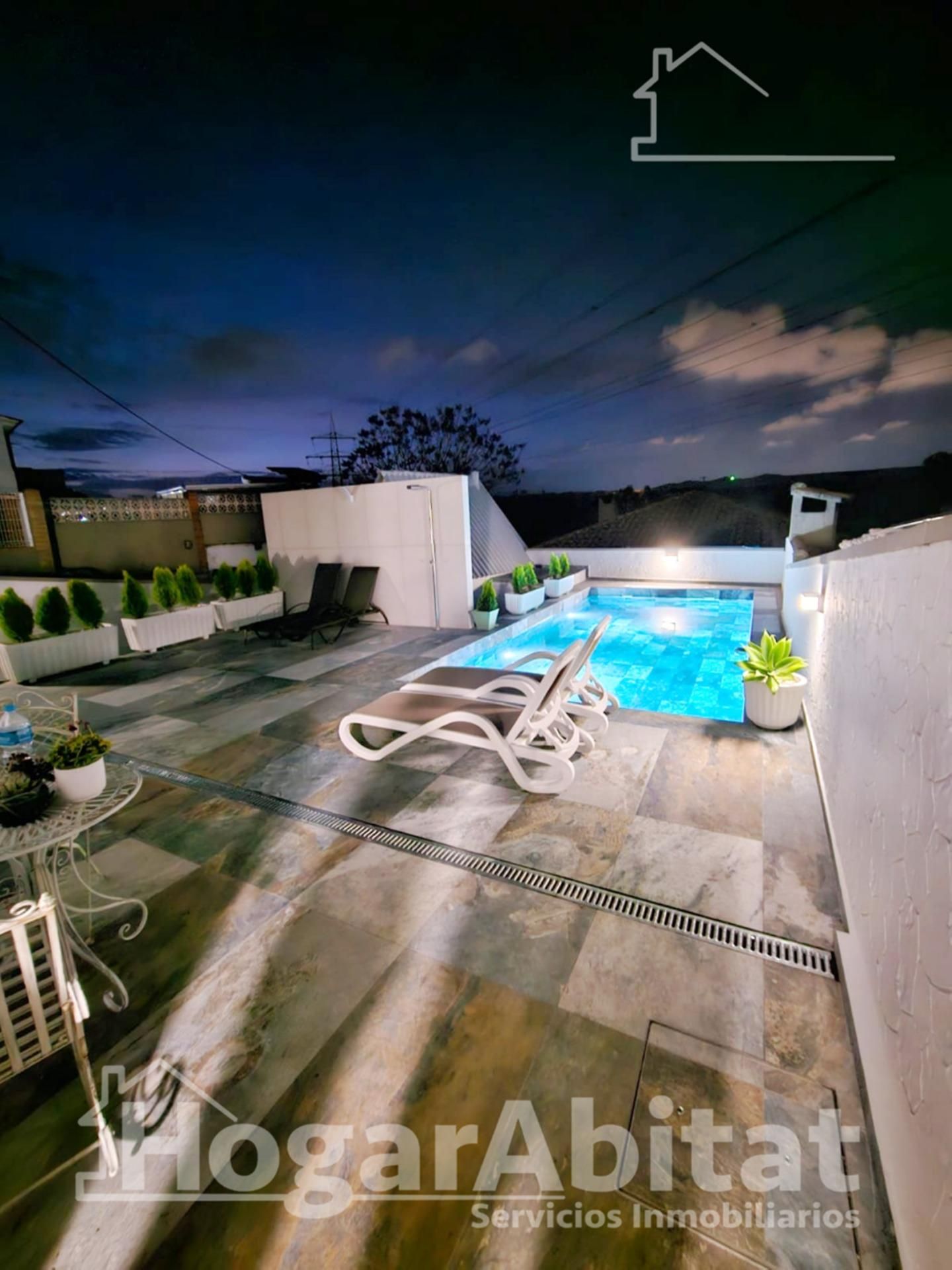 Piscina de Casa o xalet en venda en Almazora / Almassora amb Aire condicionat, Terrassa i Traster