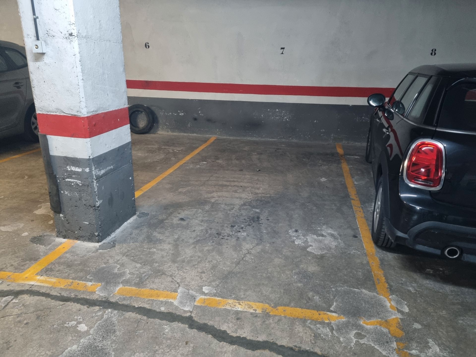 Garatge de lloguer a Ronda Sant Antoni Maria Claret, 43, Eixample Nord