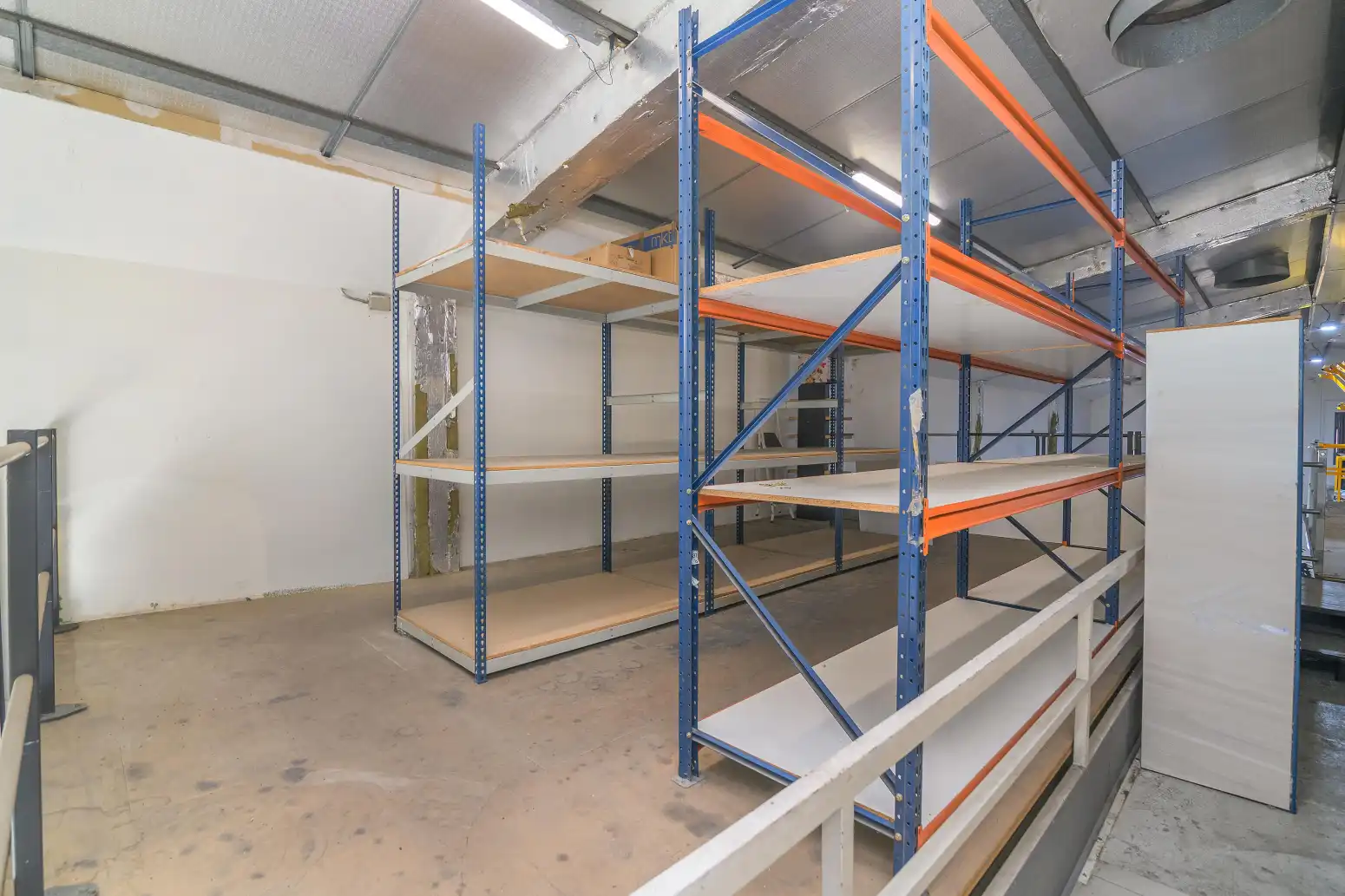 Fabrikhallen zur Miete in Viladecans