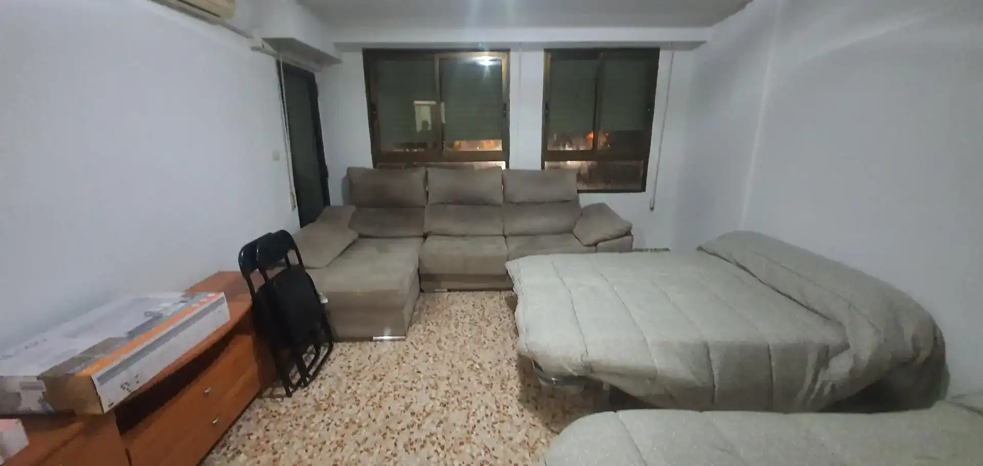 Sala d'estar de Pis en venda en Alzira amb Aire condicionat, Moblat i Forn