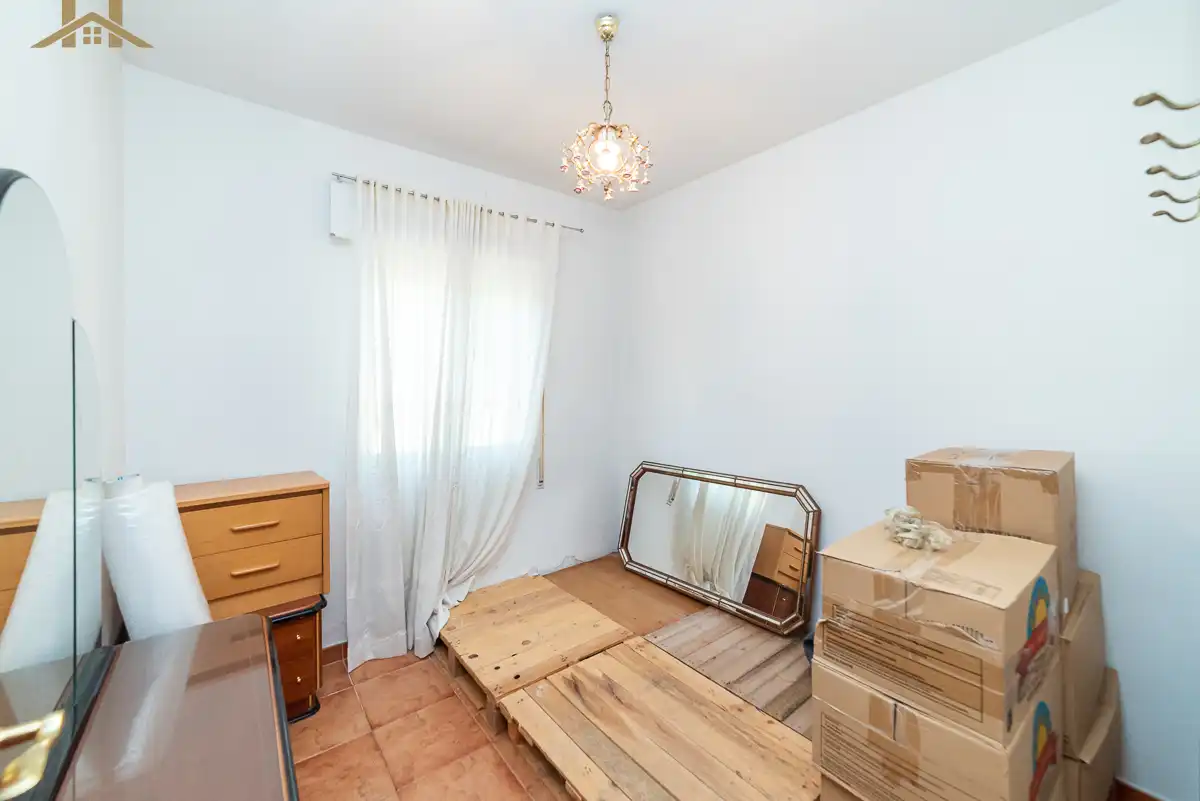 Dormitori de Casa o xalet en venda en Aldea del Fresno amb Aire condicionat, Jardí privat i Terrassa