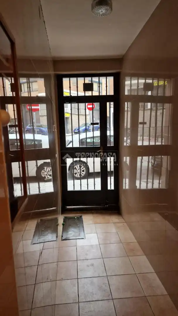 Geschaftsraum zum Verkauf in Madrid mit Heizung
