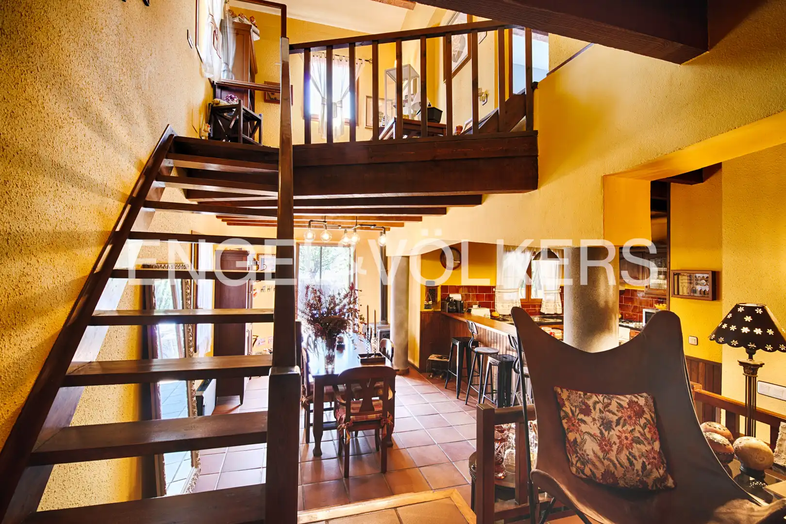 Casa adosada en venta en Maçanet de Cabrenys con Calefacción y Jardín privado