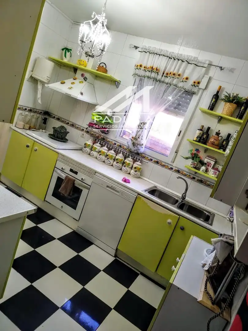 Kitchen of Houses for sale in Santa Cruz del Retamar  with Air Conditioner, Heating and Swimming Pool