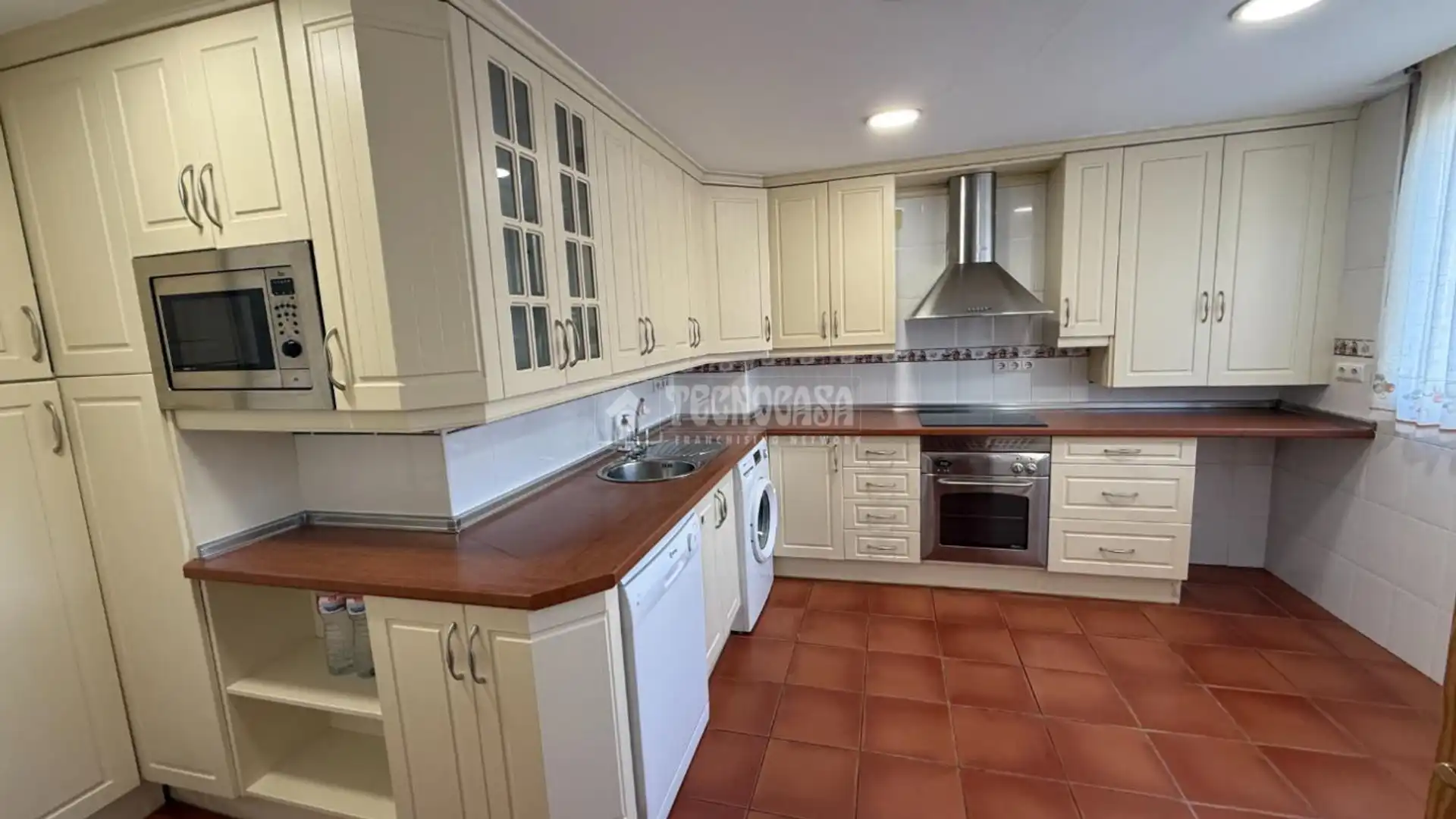 Cocina de Piso en venta en Alcalá de Henares con Aire acondicionado, Calefacción y Terraza