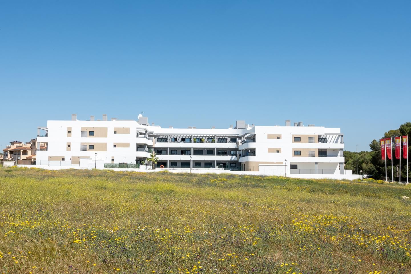 Exterior view of Flat for sale in Pilar de la Horadada  with Air Conditioner, Terrace and Swimming Pool