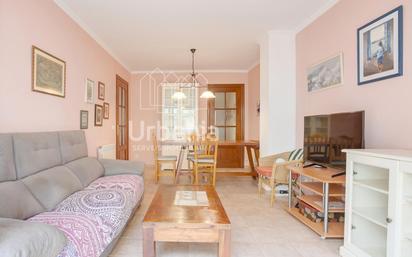 Living room of Flat for sale in Arenys de Mar  with Heating and Terrace