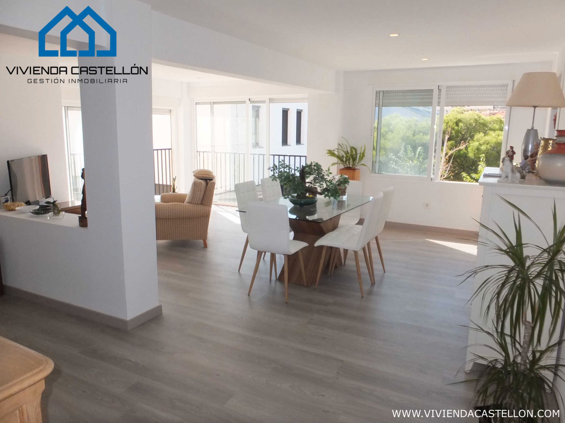 Dining room of Apartment for sale in Castellón de la Plana / Castelló de la Plana  with Parquet flooring