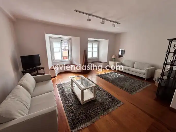 Piso con ascensor en alquiler en Calle Blanco 30
