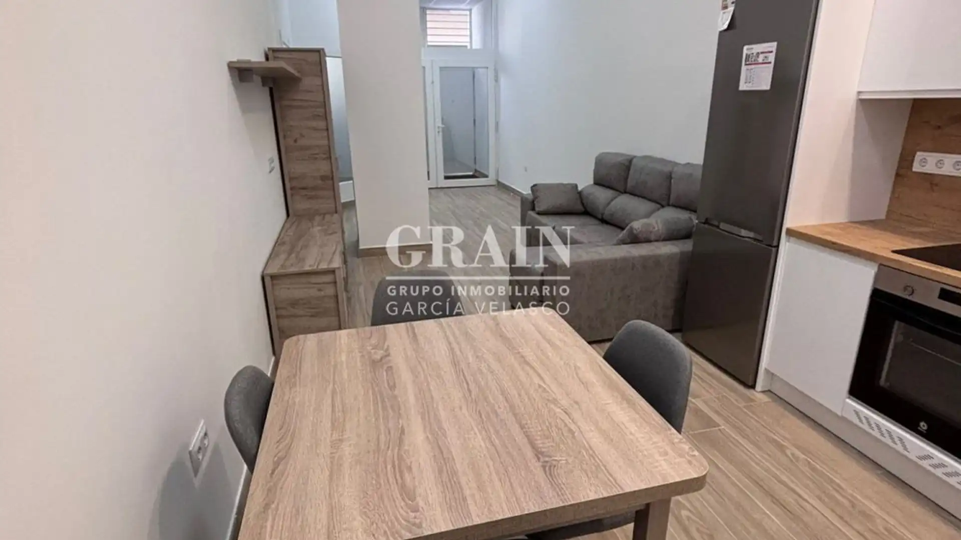 Exterior view of Flat for sale in  Albacete Capital  with Air Conditioner