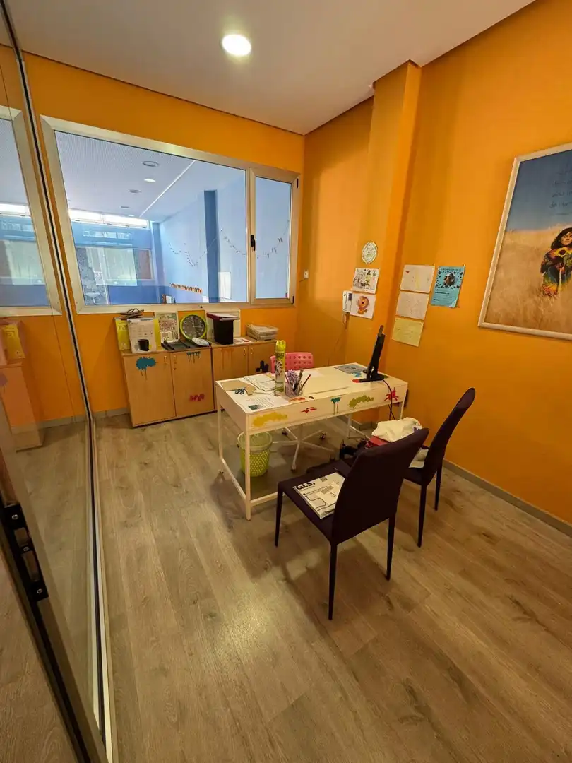 Local de alquiler en Valencia con Aire acondicionado
