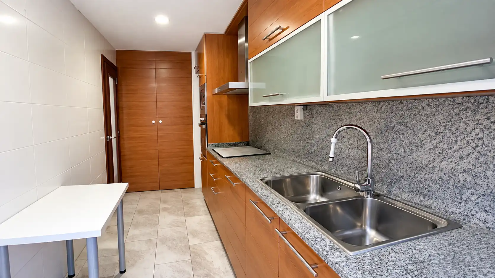 Cocina de Piso en venta en Terrassa con Calefacción