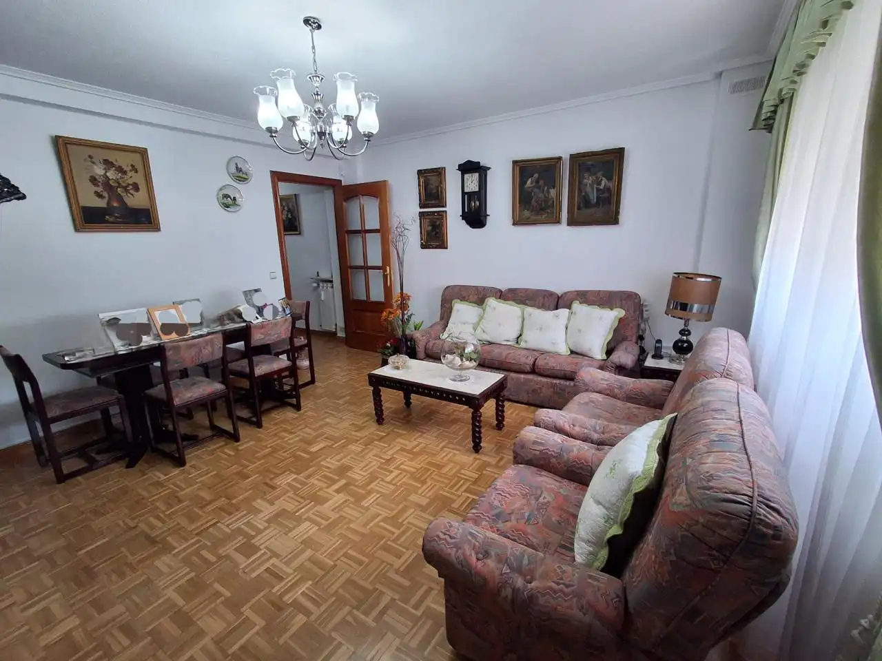 Sala de estar de Piso en venta en  Madrid Capital con Aire acondicionado, Calefacción y Parquet