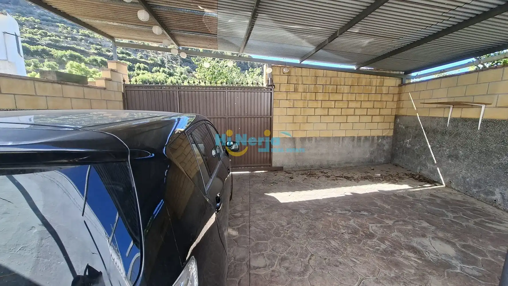 Parking of Houses for rent in Nerja  with Air Conditioner, Heating and Terrace