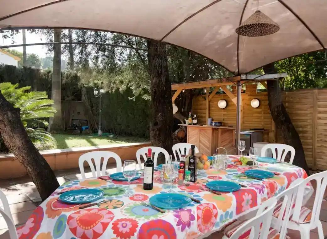Terrassa de Casa o xalet en venda en Alhaurín de la Torre amb Aire condicionat, Piscina i Balcó