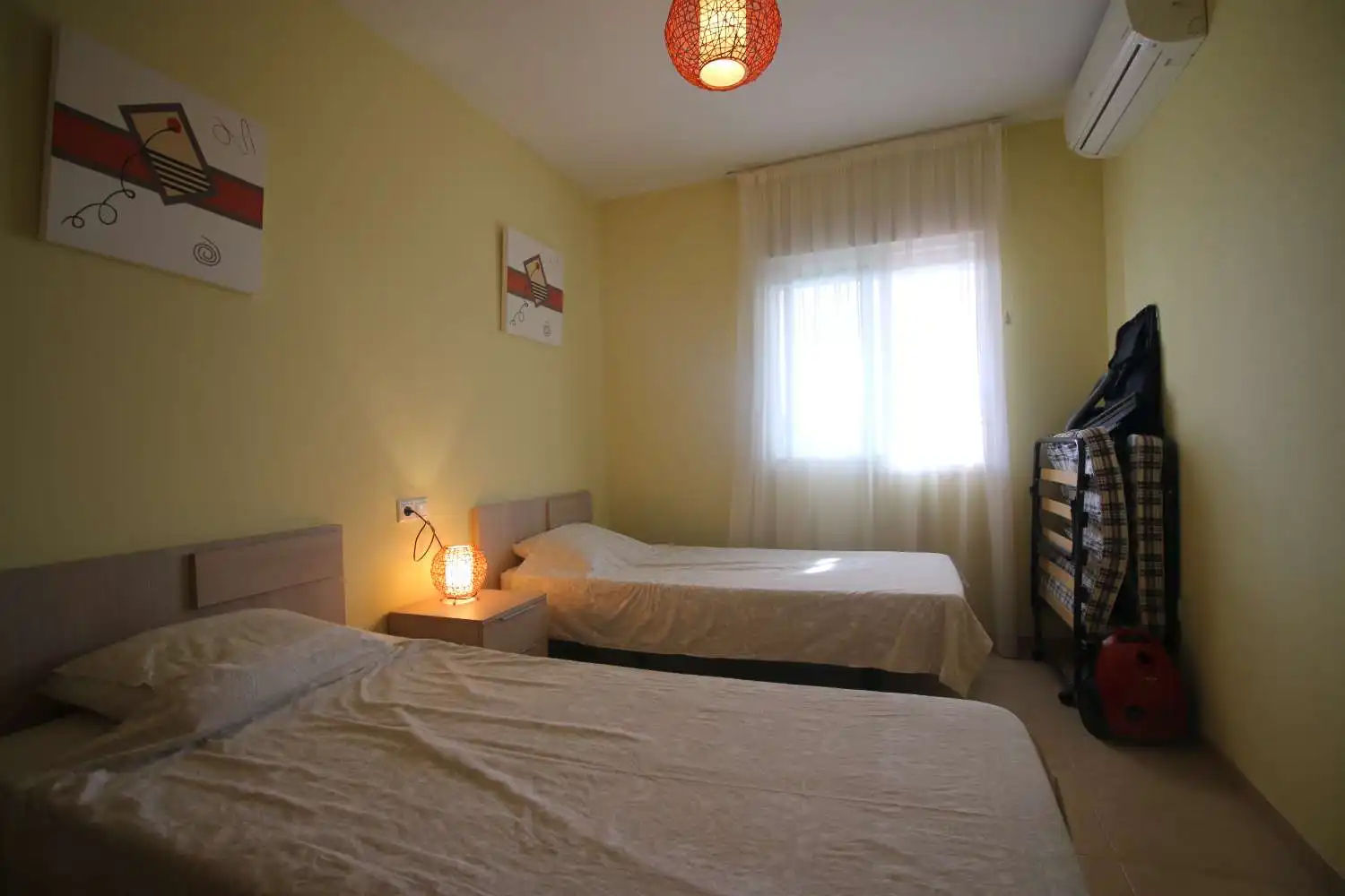 Dormitori de Apartament de lloguer en Vera amb Aire condicionat, Calefacció i Terrassa