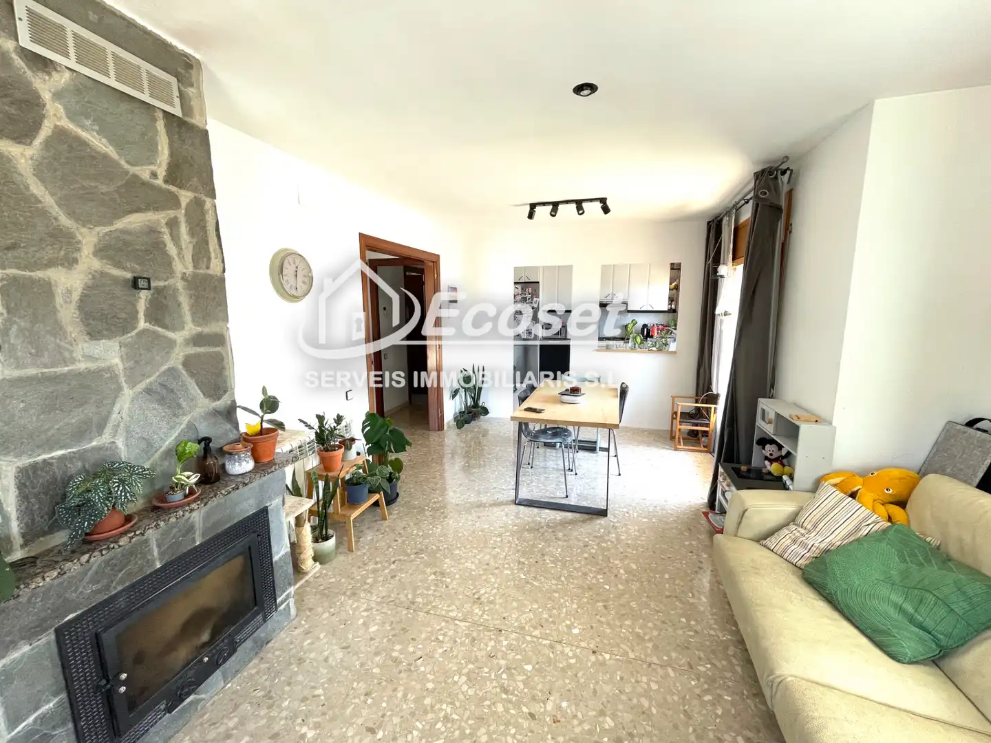 Sala de estar de Casa o chalet en venta en Vallirana con Calefacción, Jardín privado y Terraza
