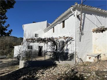 Casa rústica en venta en Priego de Córdoba
