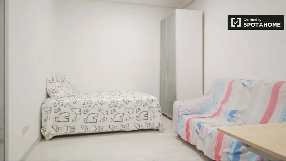 Room in Goya