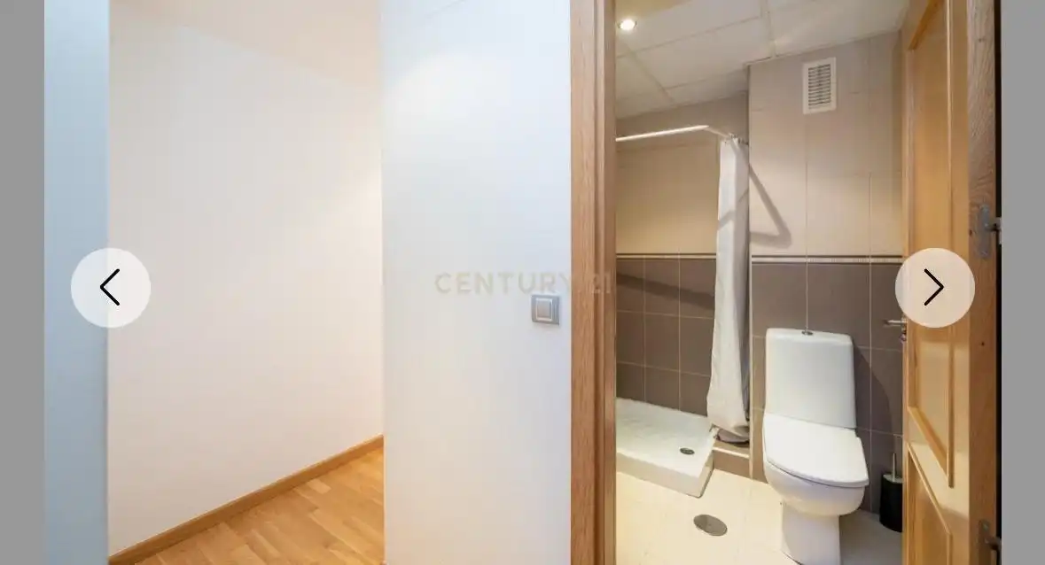 Schlafzimmer von Wohnungen zur Miete in Granada mit Klimaanlage, Privatgarten und Gemeinschaftspool