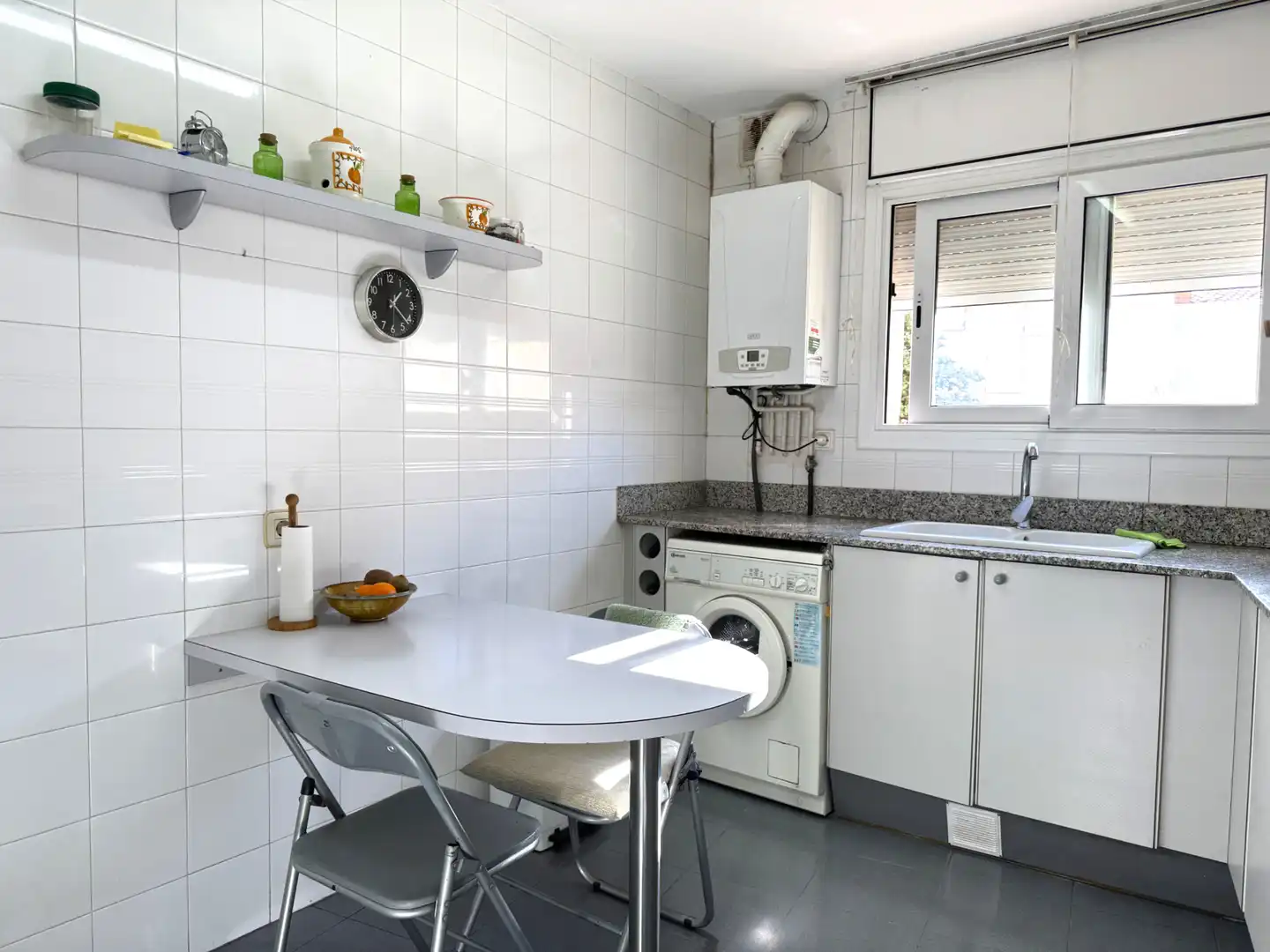 Cocina de Piso en venta en Terrassa con Aire acondicionado, Calefacción y Amueblado