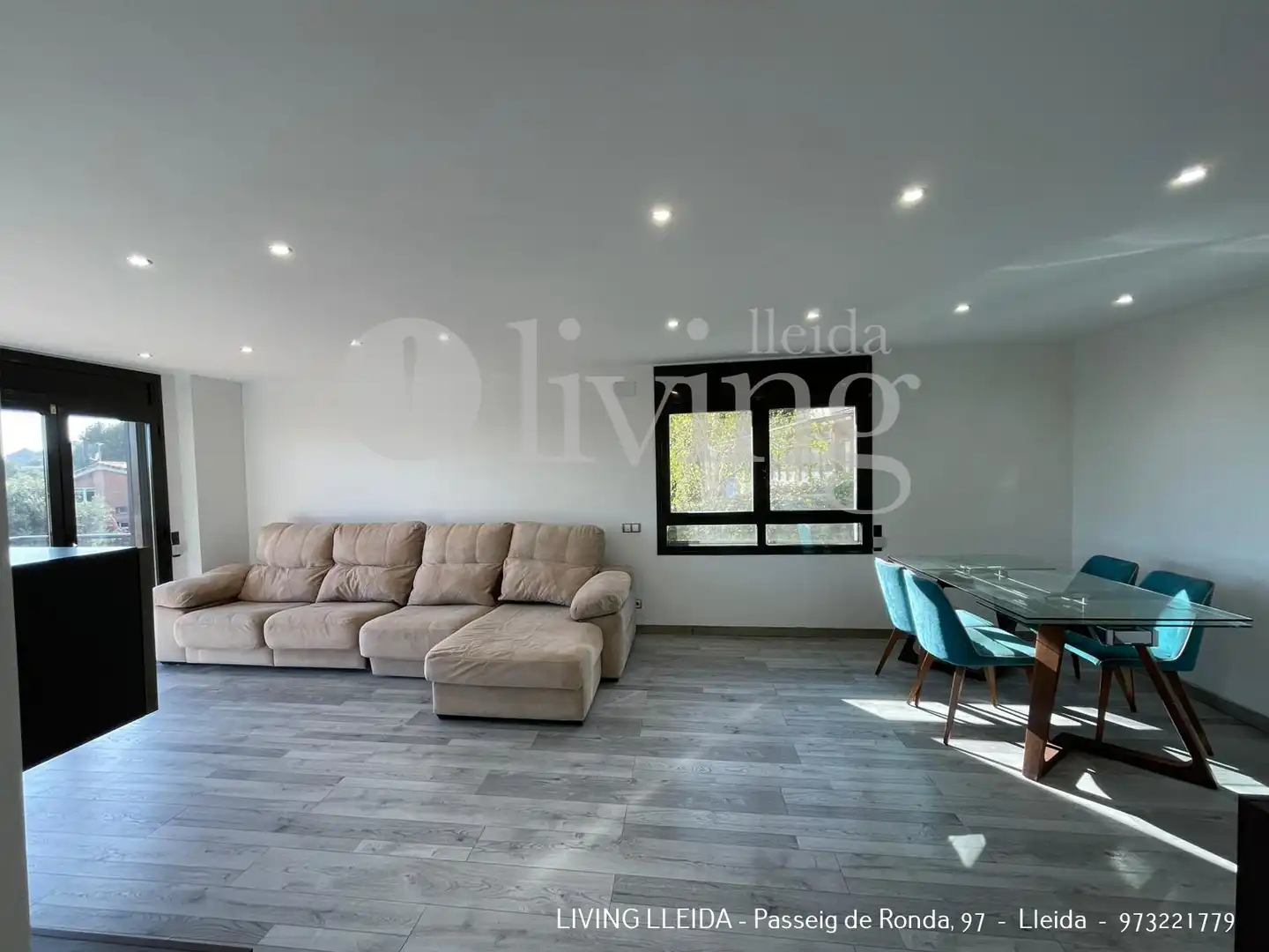 Living room of Houses for sale in Alpicat  with Air Conditioner, Heating and Private garden