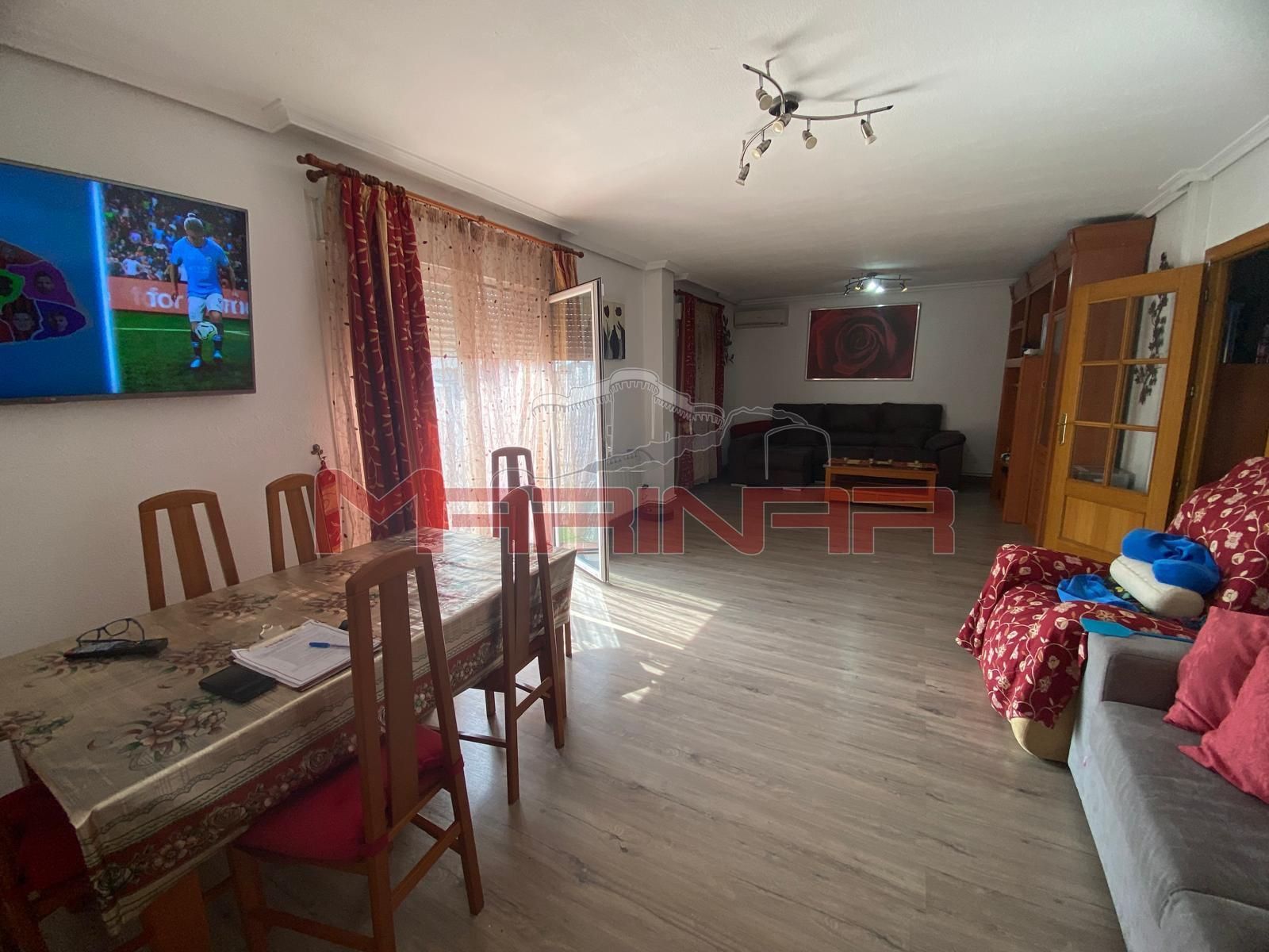 Living room of Single-family semi-detached for sale in Borox  with Air Conditioner, Heating and Private garden