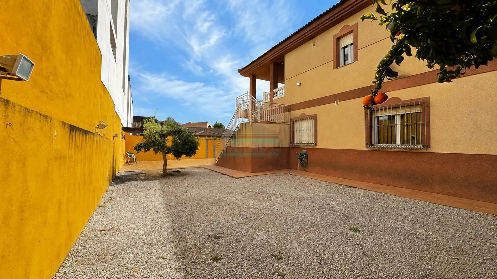 Vista exterior de Casa o chalet en venta en Láchar con Jardín privado, Terraza y Piscina