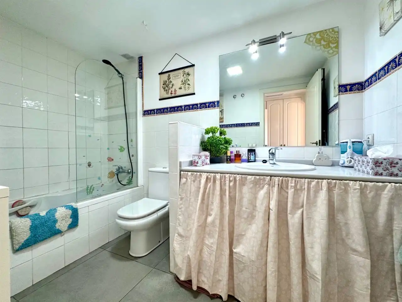 Detached homes for sale in Golf Bahía