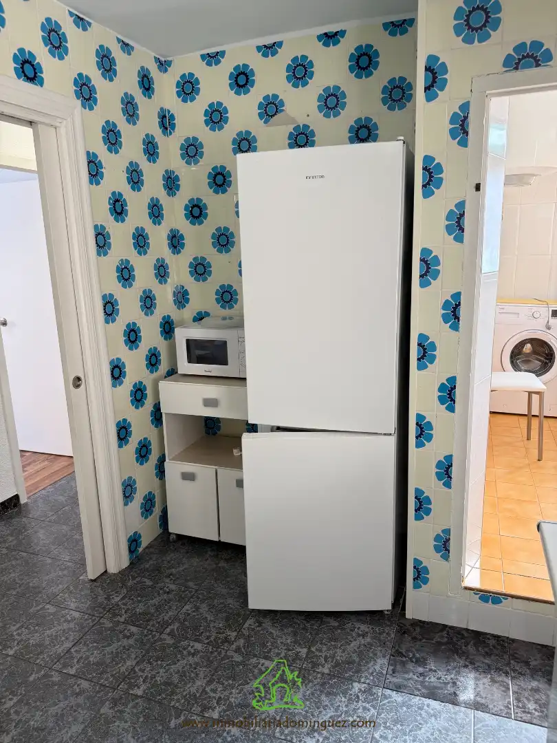 Kitchen of Flat for rent in Murcia  with Furnished, Oven and Washing machine