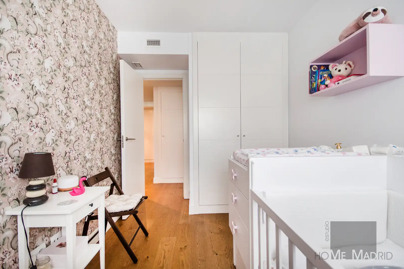 Flat for sale in Calle del Carril de los Caleros, Aravaca