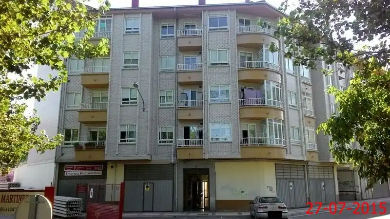 Vista exterior de Local en venda en Briviesca