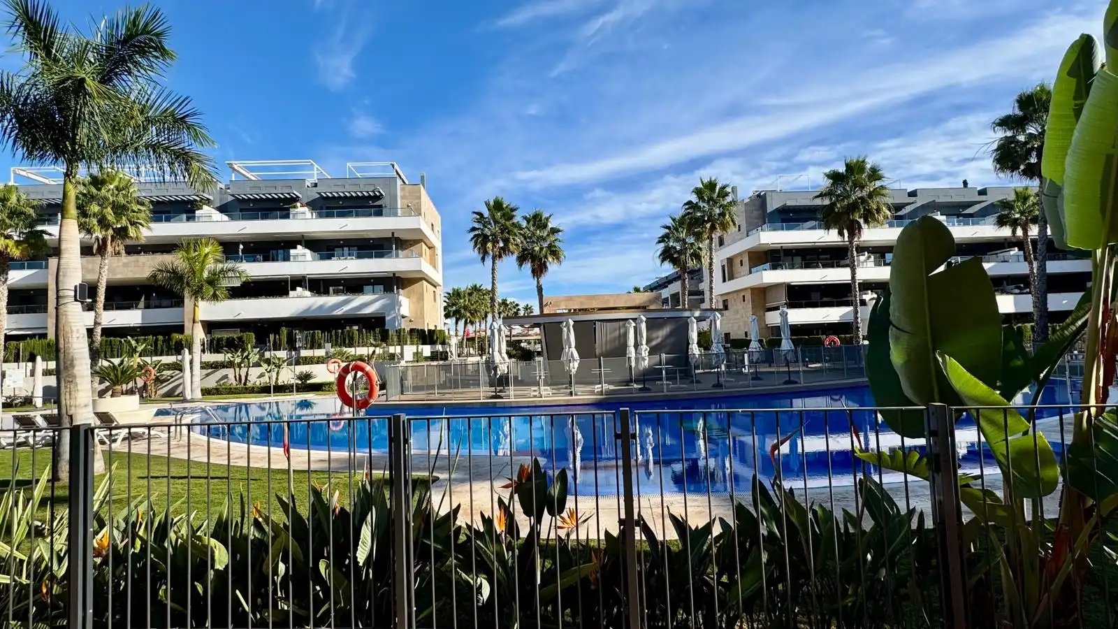 Piscina de Àtic de lloguer en Orihuela amb Aire condicionat, Calefacció i Terrassa