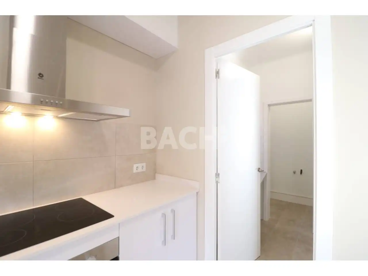 Küche von Wohnung zur Miete in Vic mit Heizung, Parkett und Terrasse