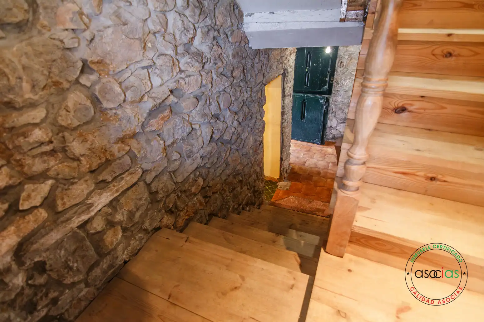 Casa o chalet en venta en Las Regueras   con Calefacción y Jardín privado