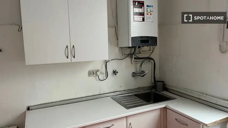 Cocina de Piso de alquiler en Madrid con Aire acondicionado, Calefacción y Amueblado