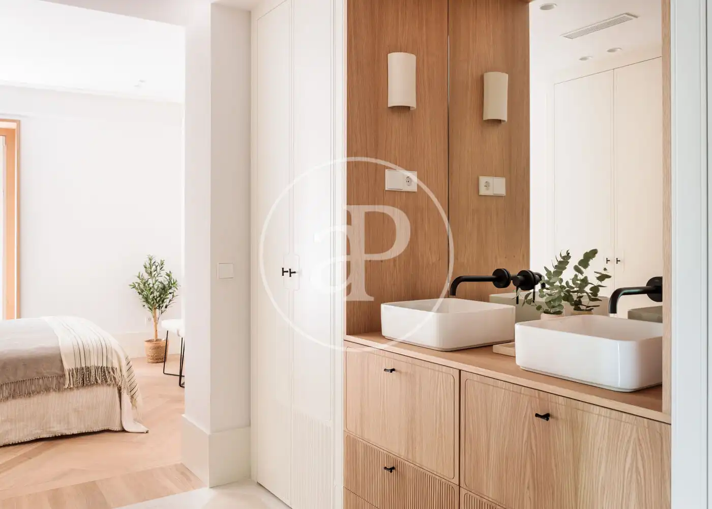 Baño de Piso en venta en Madrid con Aire acondicionado, Calefacción y Amueblado