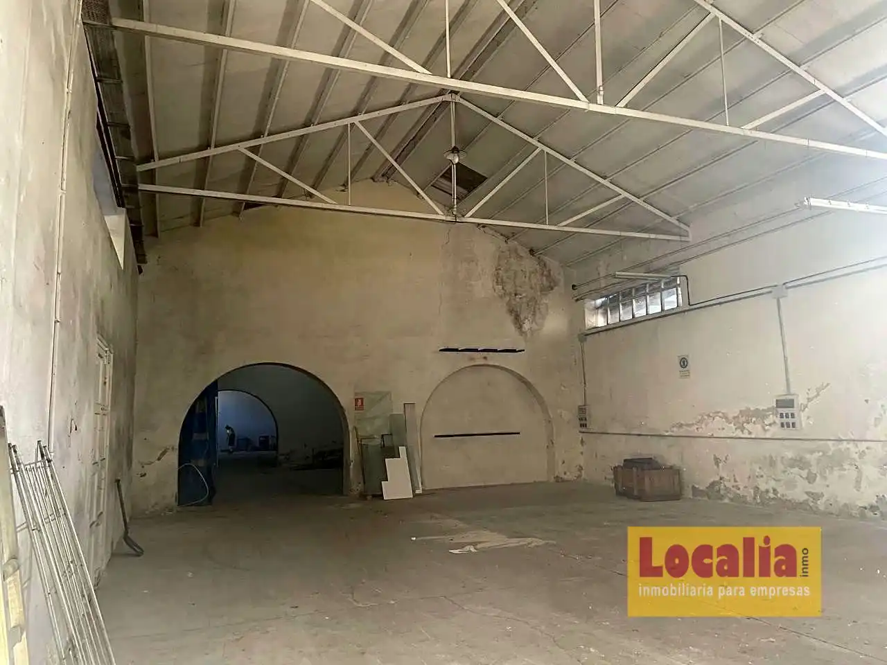 Nave industrial de alquiler en Entrambasaguas