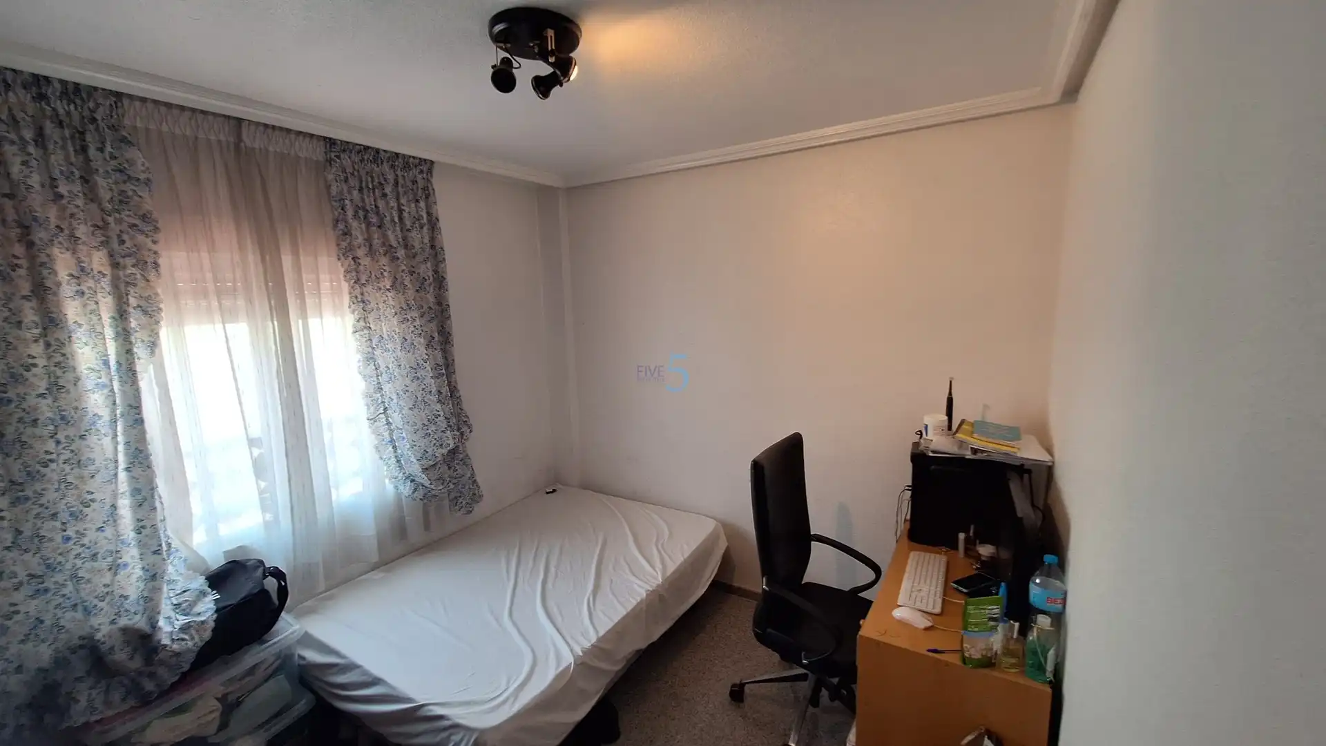 Habitación de Casa o chalet en venta en Almoradí con Terraza, Trastero y Amueblado