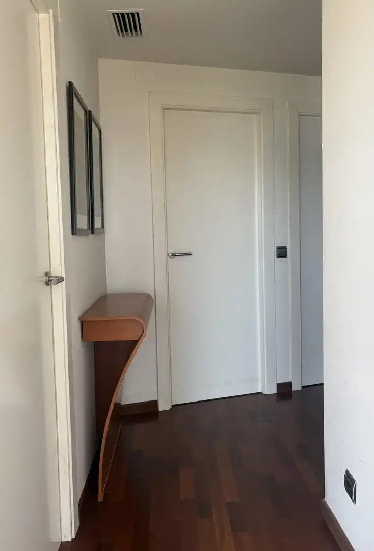 Wohnung zum Verkauf in Barcelona mit Balkon
