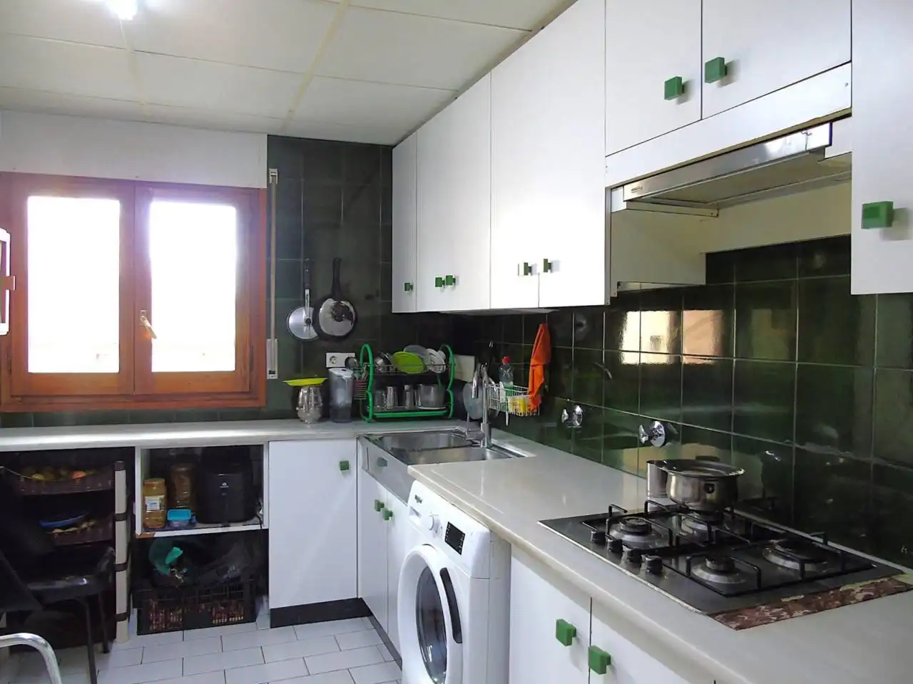 Cocina de Dúplex en venta en Vic con Calefacción, Parquet y Terraza