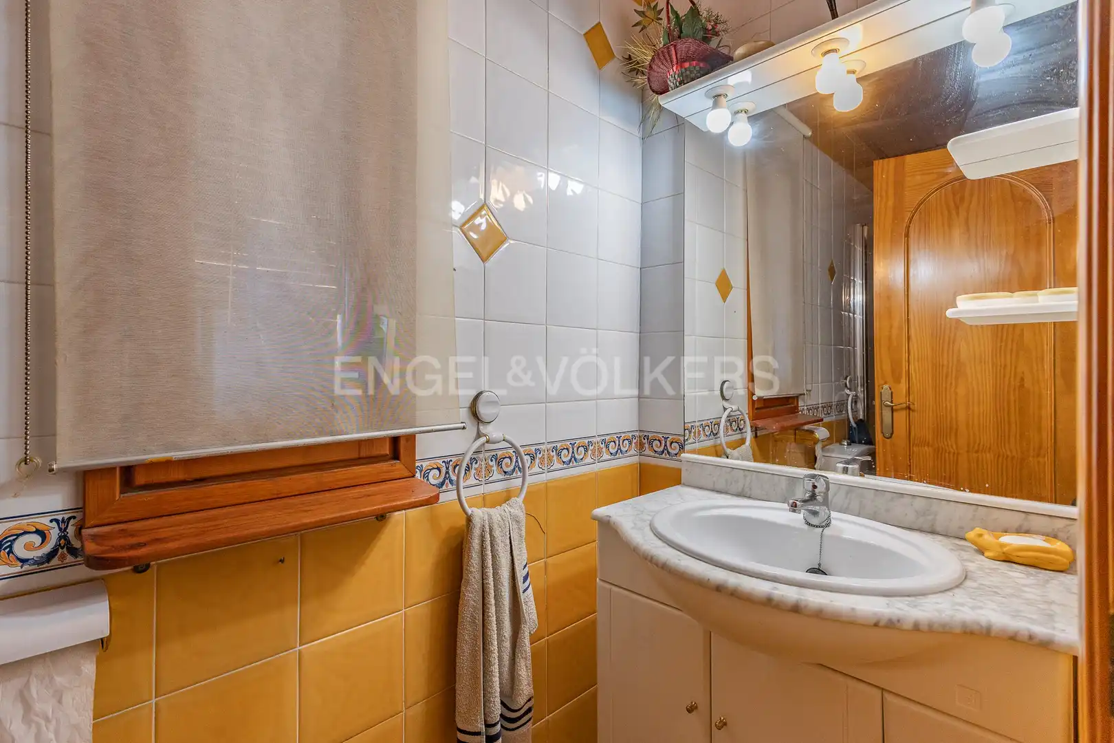 Baño de Finca rústica en venta en Fonollosa con Calefacción, Jardín privado y Terraza