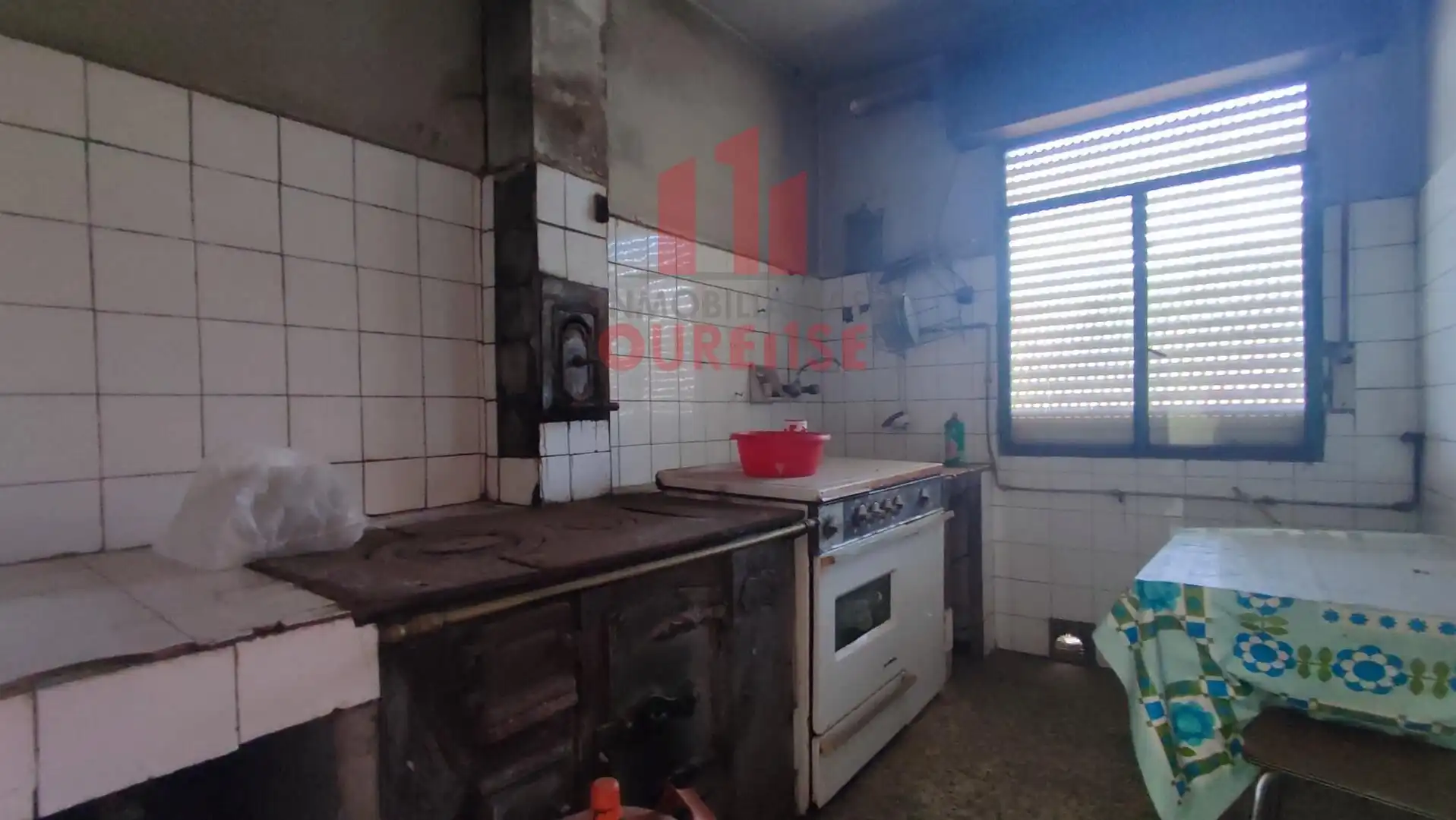 Cuina de Casa o xalet en venda en Paderne de Allariz amb Jardí privat i Balcó