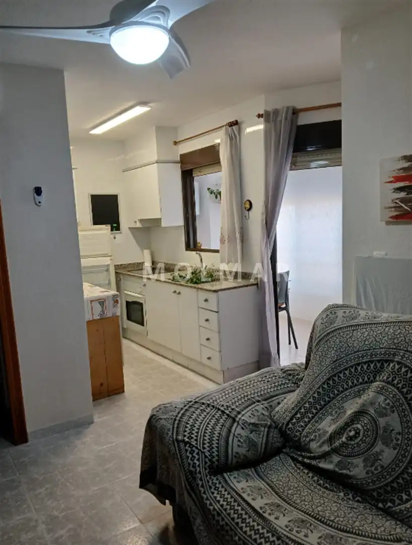 Cocina de Piso en venta en Tavernes de la Valldigna con Trastero, Amueblado y Balcón