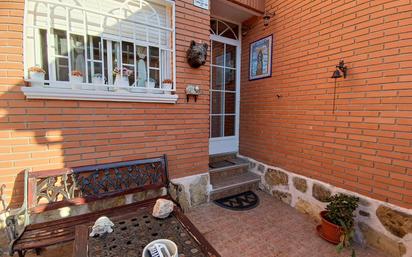 Garden of Single-family semi-detached for sale in Villa del Prado