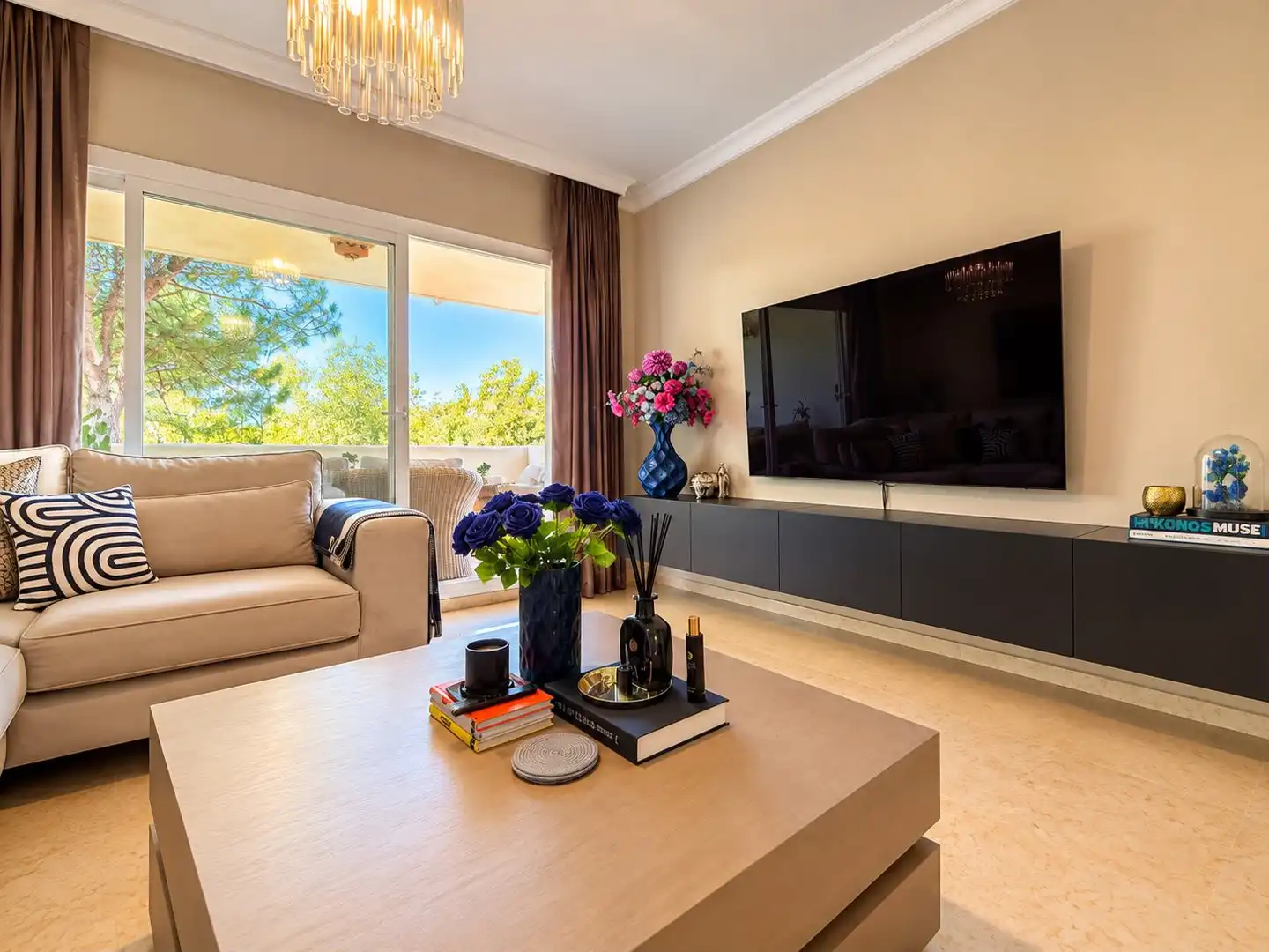 Living room of Flat for sale in Elviria - Cabopino