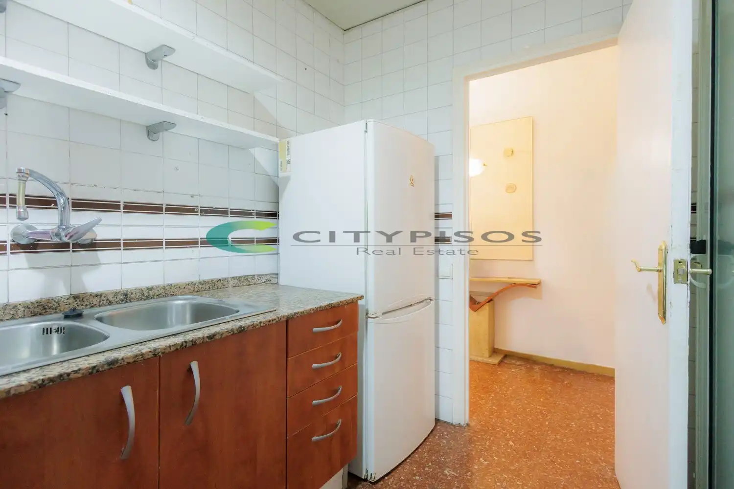 Kitchen of Flat for sale in Barcelona  with Heating, Oven and Balcony