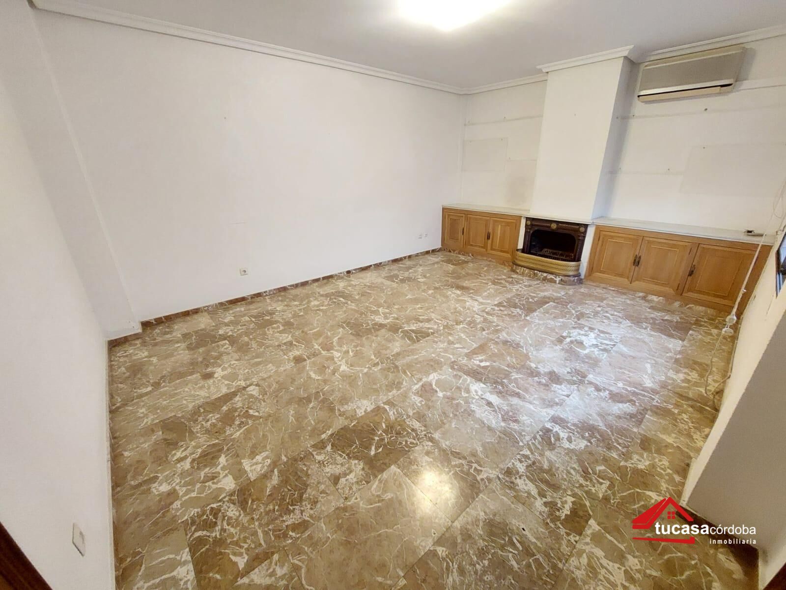 House or chalet for sale in  Córdoba Capital  with Air Conditioner, Heating and Terrace