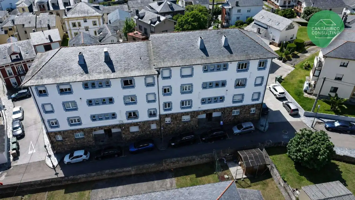 Außenansicht von Wohnung zum Verkauf in Navia mit Möbliert